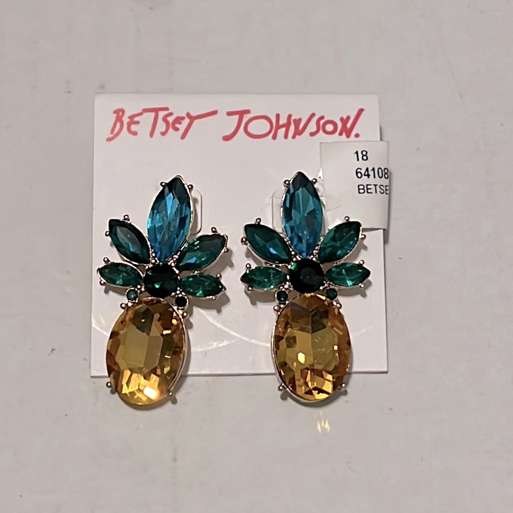 Betsey Johnson, post earrings, pineapples, summer fruit, rhinestones new